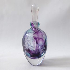 Jane Charles signed handmade art glass perfume scent bottle + stopper. Purple