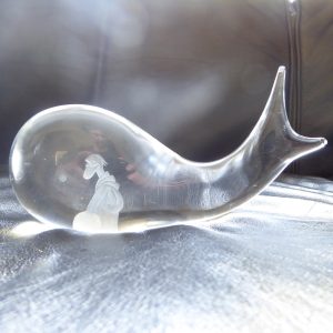 Jonah & Whale signed vintage Kosta 92470 Lindstrand Art Glass Paperweight figure