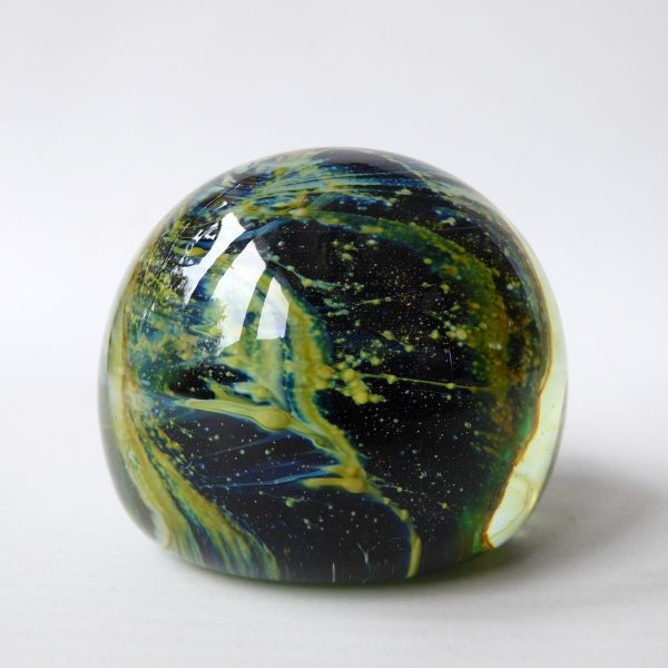 Mdina vintage paperweight round glass orb. Sea & Sand, blue + gold trails. Malta - Image 3