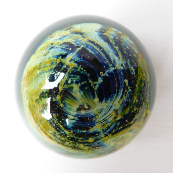 Mdina vintage paperweight round glass orb. Sea & Sand, blue + gold trails. Malta - Image 7