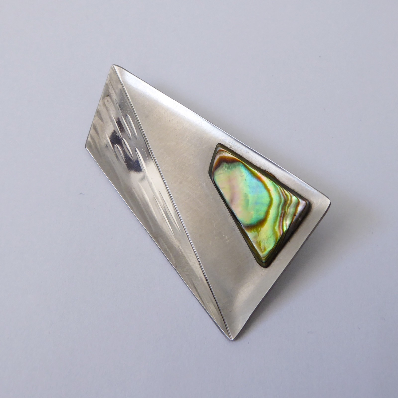 Modernist retro stainless steel & abalone shell vintage brooch, asymmetric - Image 3