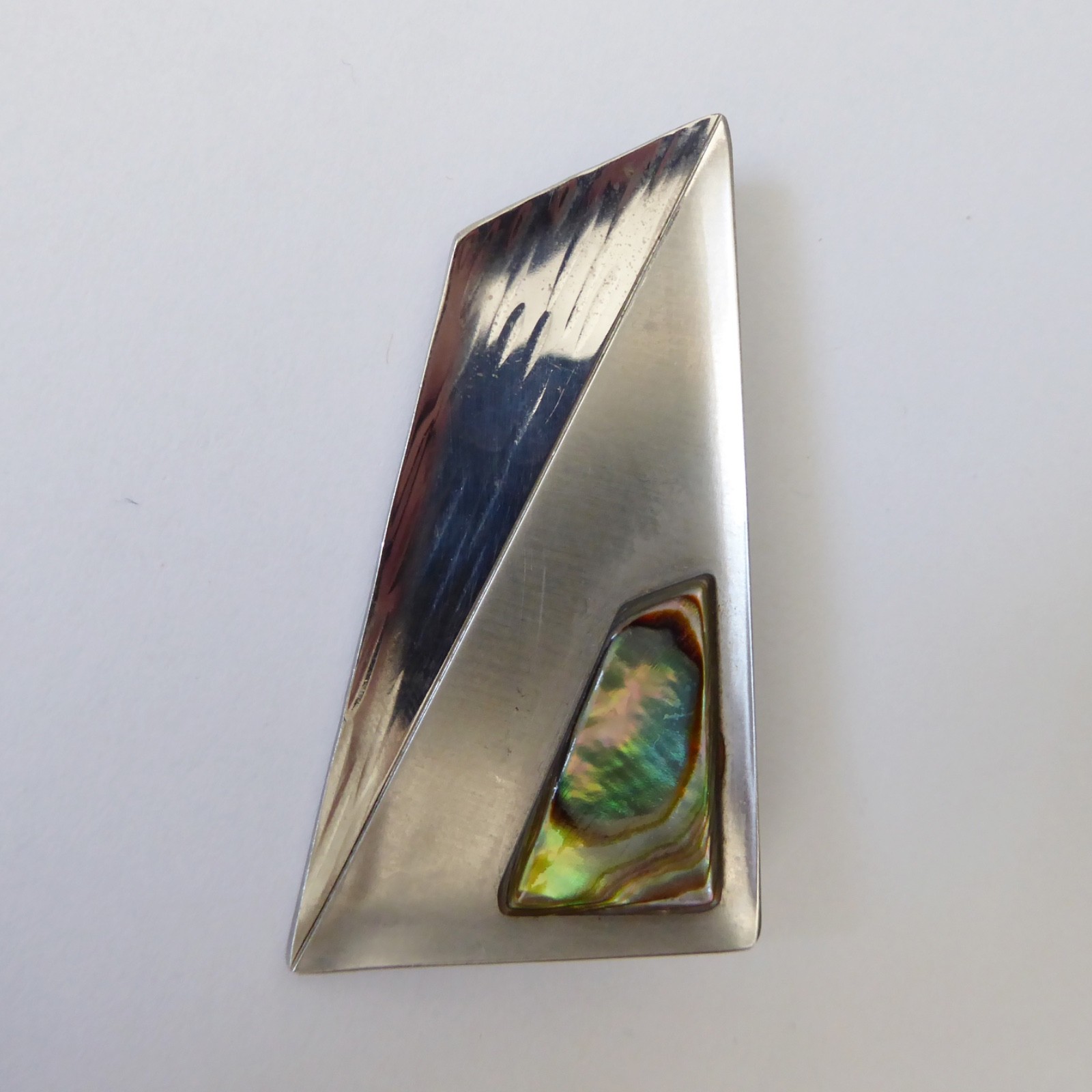 Modernist retro stainless steel & abalone shell vintage brooch, asymmetric - Image 4