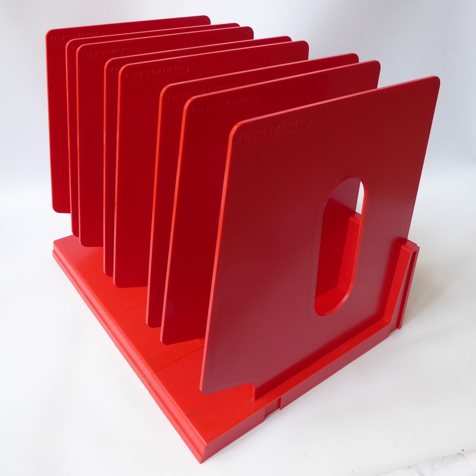 Myers Superack 99 retro 70s red plastic magazine organiser storage vinyl LP rack - Image 3