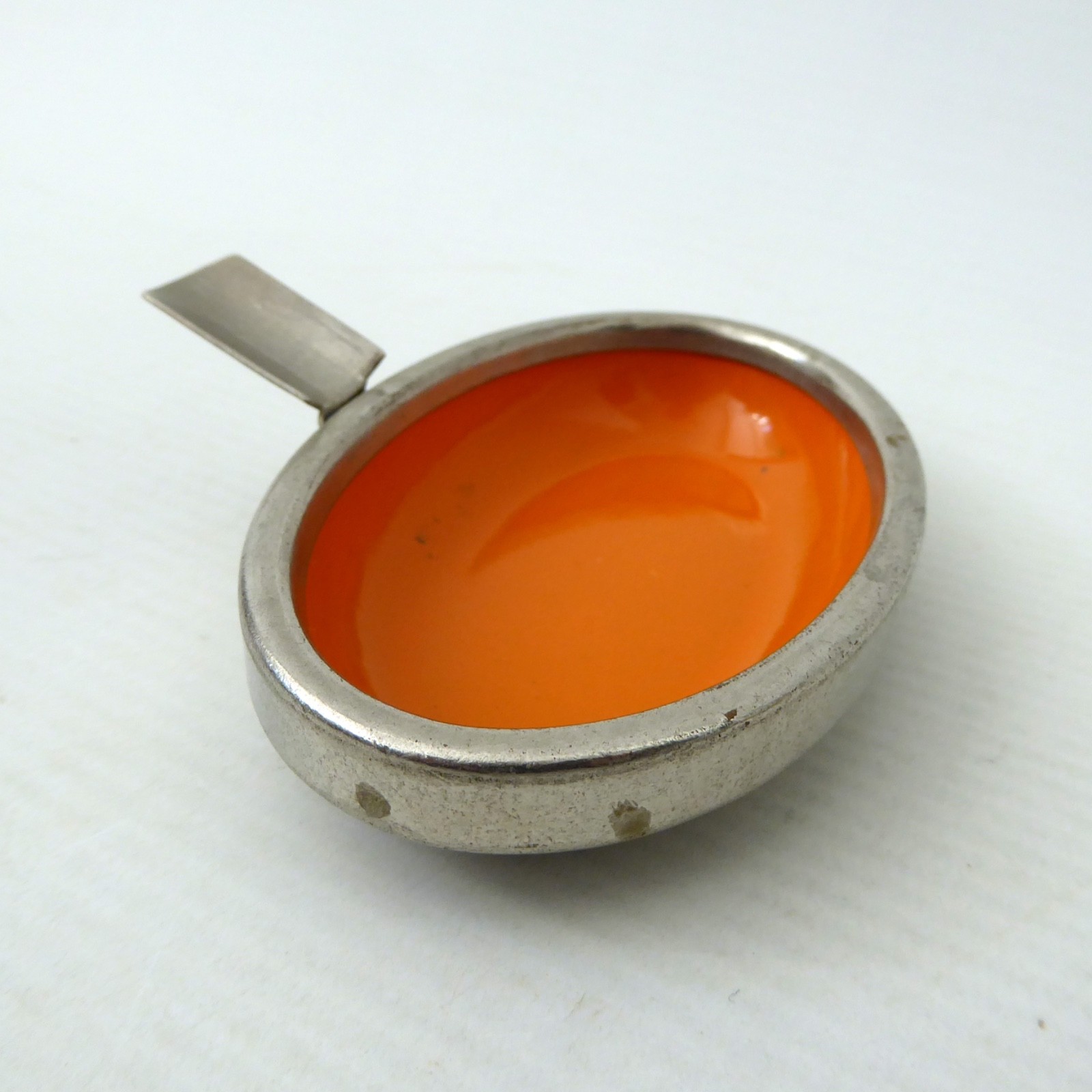 Orange enamel & silver chromed metal ashtray, retro vintage 1960s oval, minimal - Image 5