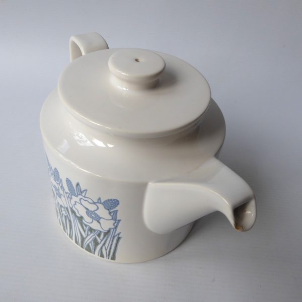 Rare Hornsea Pottery Blue Fleur teapot. Vintage 1970s Retro flowers. Ceramic - Image 5