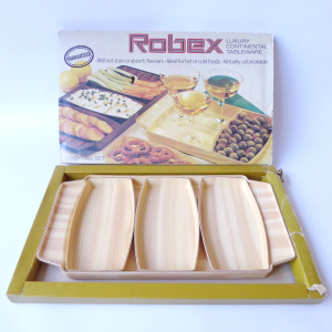 Robex Caleppio boxed snack trays Pine, faux wood, serving, 1970s retro vintage