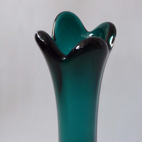 Scandinavian mid century 1960s/1970s art glass vase, vintage green pulled. Aseda - Image 8