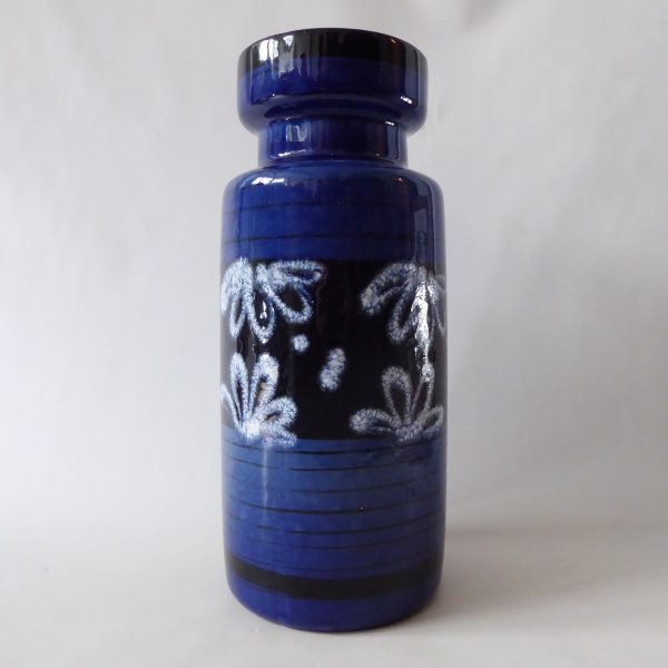 Scheurich 517-30 ceramic vase, blue & white. West German Pottery 517/30 vintage - Image 5