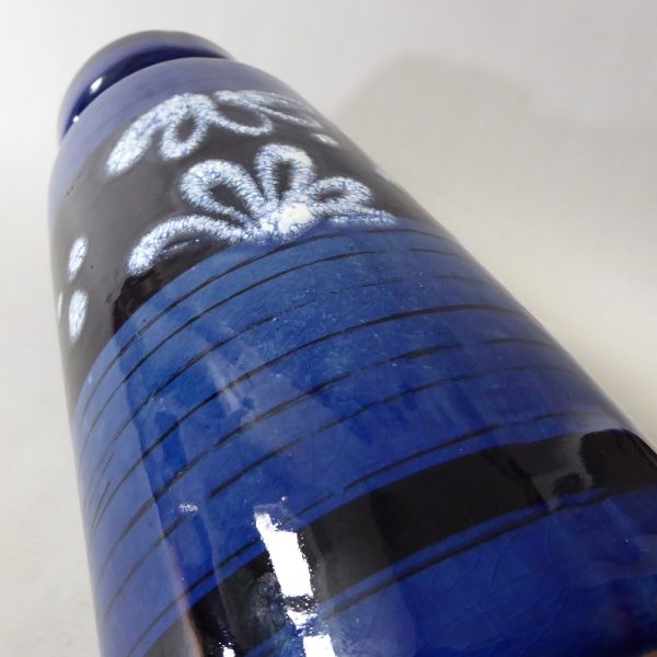 Scheurich 517-30 ceramic vase, blue & white. West German Pottery 517/30 vintage - Image 8