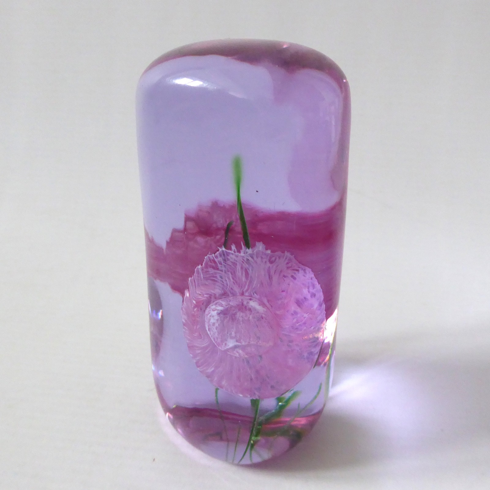 Signed Caithness Carnations flower paperweight, neodymium mauve art glass - Image 9