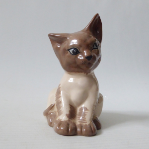 Studio Szeiler England ceramic cute cat figurine sculpture ornament. Vintage 50s