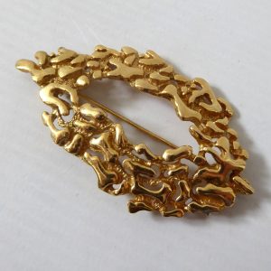 Vendome gold tone large brooch. Vintage 1960s brutalist retro, open textured pin