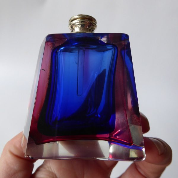 Vintage Murano sommerso faceted art glass cut pink & blue perfume bottle - Image 18