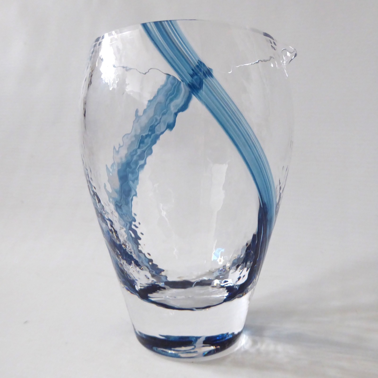 Vintage art glass jug, blue stripes + textured. Like Caithness Oban. Vase pot - Image 6