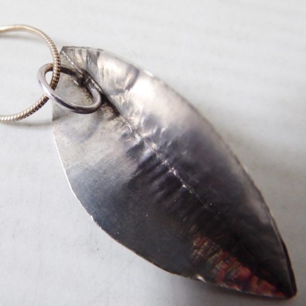 Vintage silver leaf modernist pendant, bark textured & snake chain, Sterling 925 - Image 9
