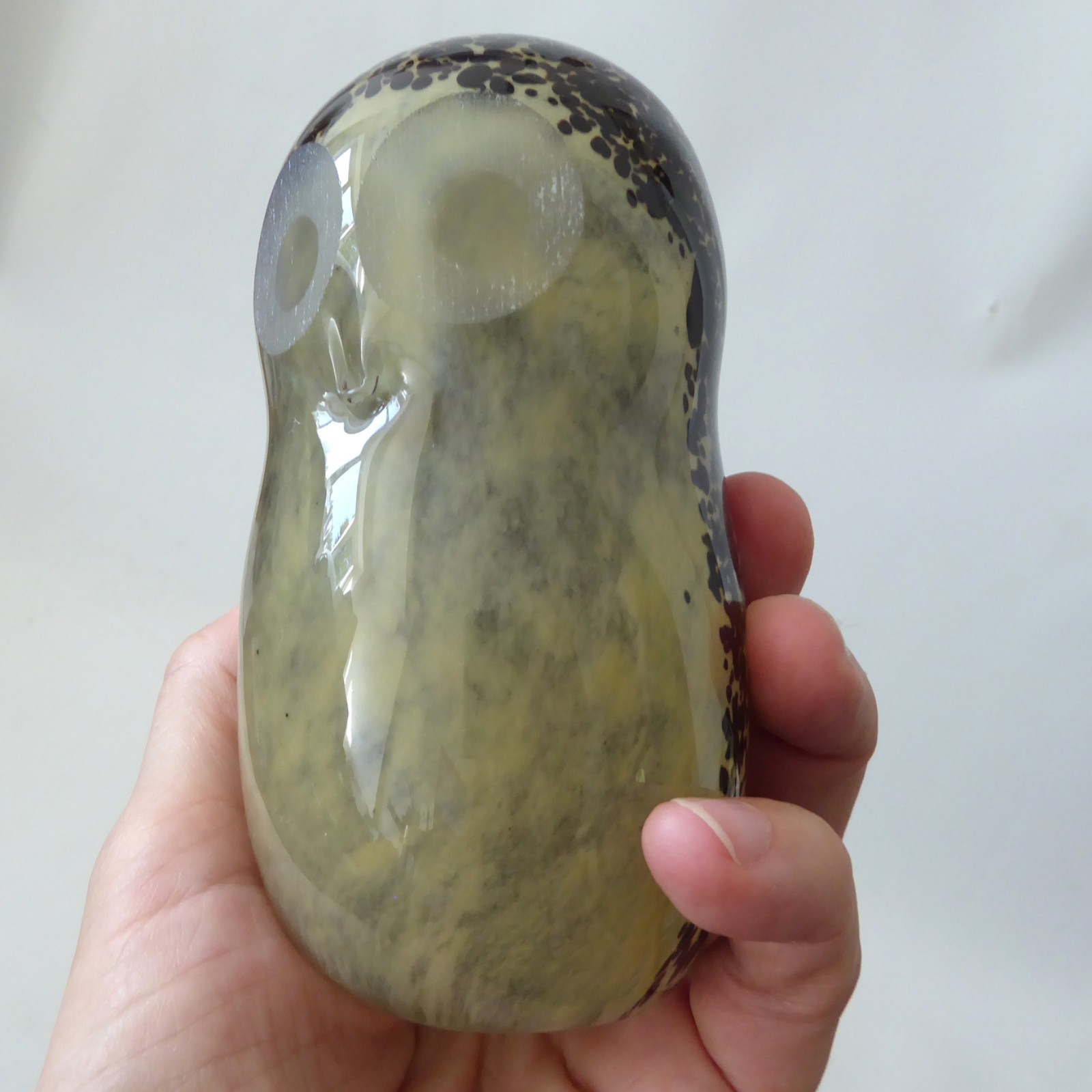 Wedgwood speckled brown art glass OWL sculpture paperweight, RSW140 vintage 70s - Image 2