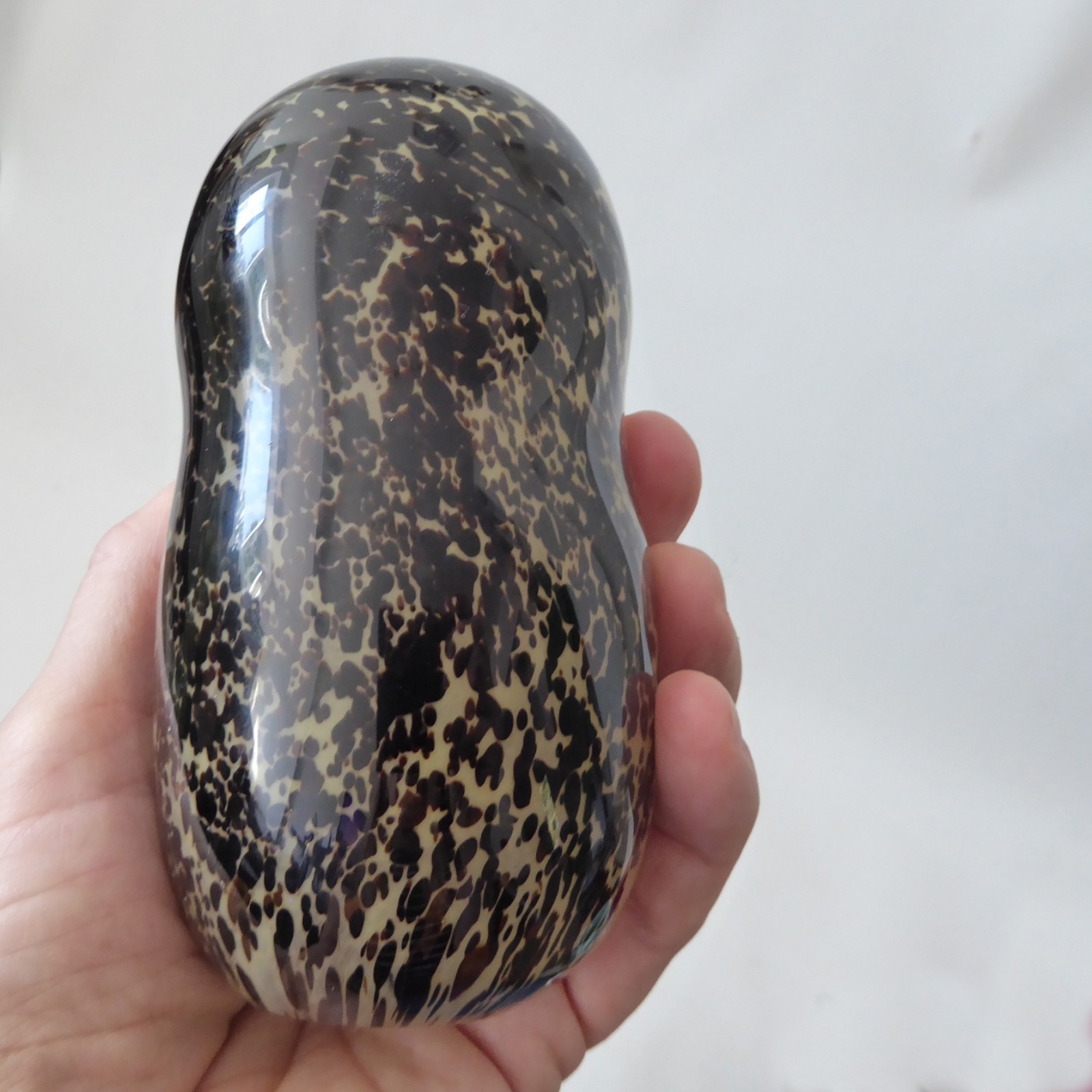 Wedgwood speckled brown art glass OWL sculpture paperweight, RSW140 vintage 70s - Image 5
