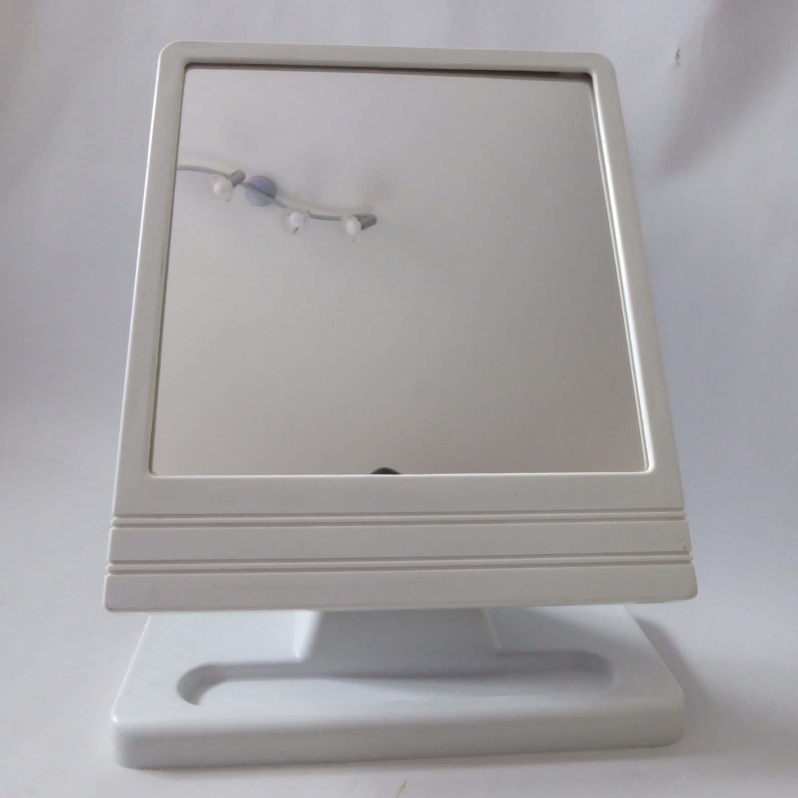 Woolworths vintage dressing table mirror free standing adjustable. Retro vanity - Image 3