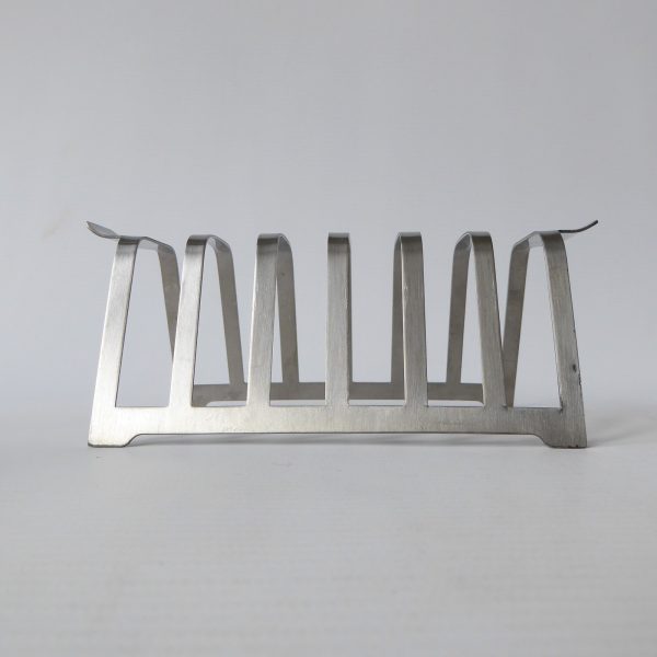 1970s stainless steel vintage breakfast set: toast rack, egg cups, napkin rings - Image 8