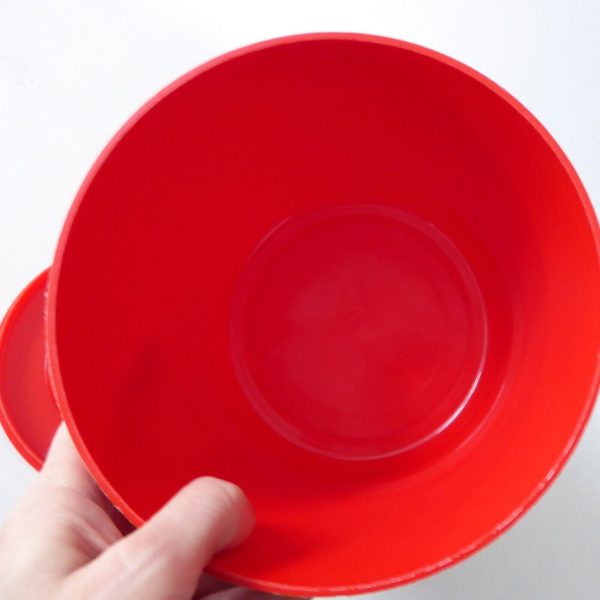1980s retro Embee ice bucket. Vintage post modernist red plastic. Barware cooler - Image 11