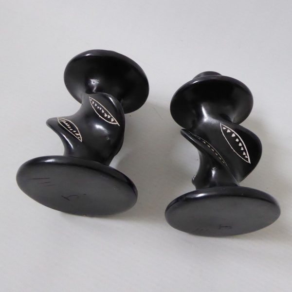 2 vintage African soapstone carved candlesticks. Black + fish & leaves. Kenya - Image 8