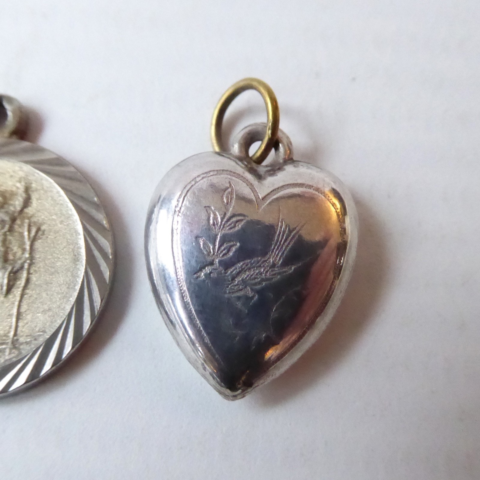 3 x vintage silver pendant. Celtic cross, St Christopher, heart, charms sterling - Image 5