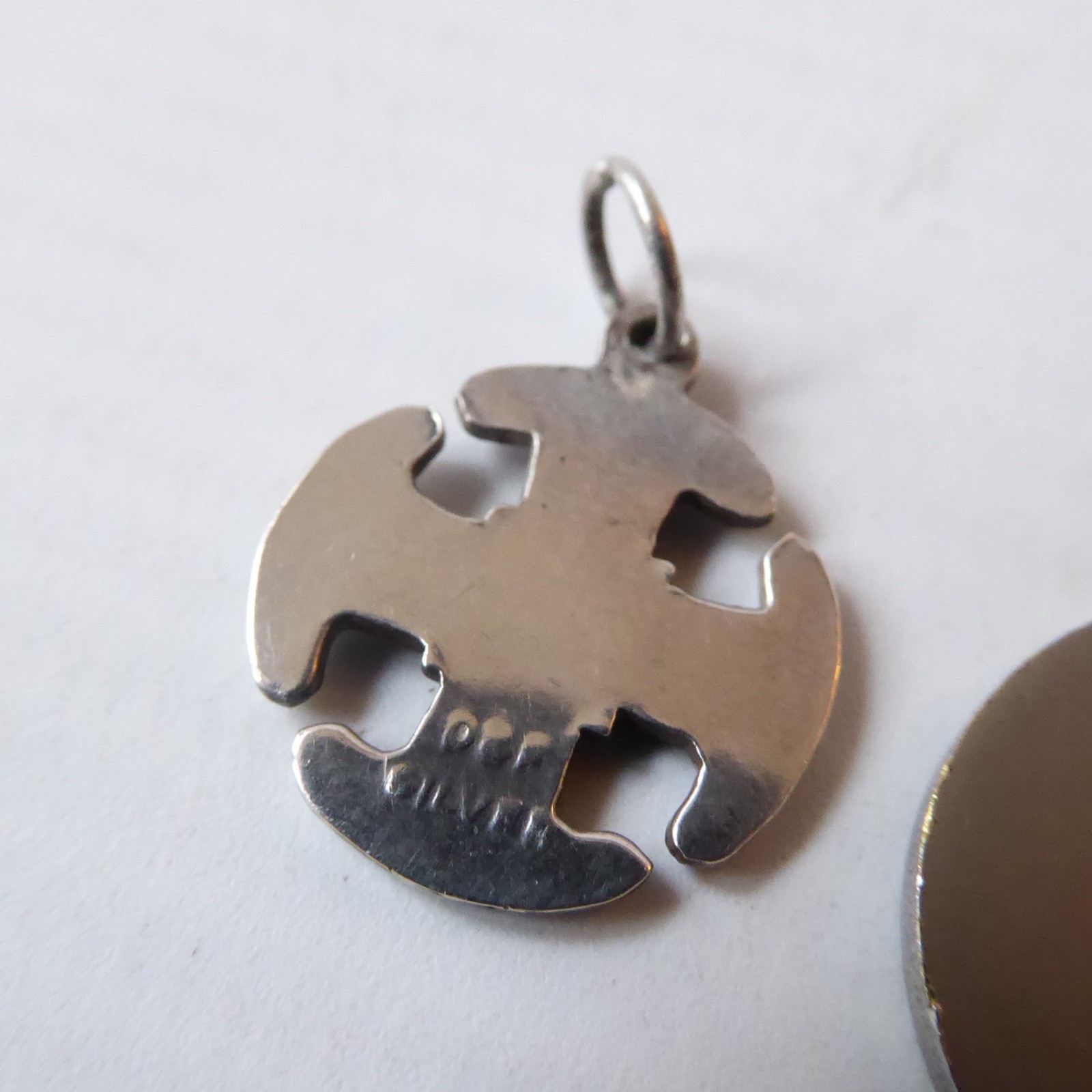 3 x vintage silver pendant. Celtic cross, St Christopher, heart, charms sterling - Image 9