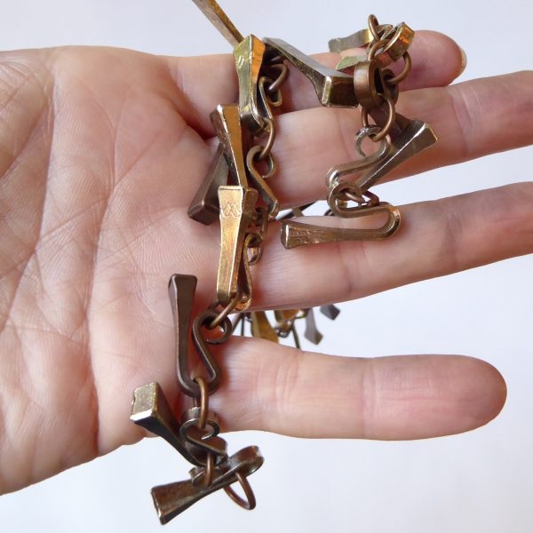 70s vintage horseshoe nail necklace, retro brutalist choker fringe. Steel copper - Image 12