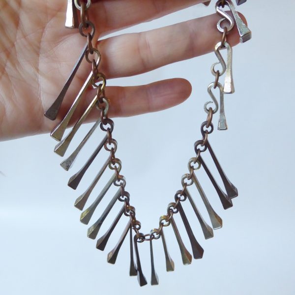70s vintage horseshoe nail necklace, retro brutalist choker fringe. Steel copper - Image 10