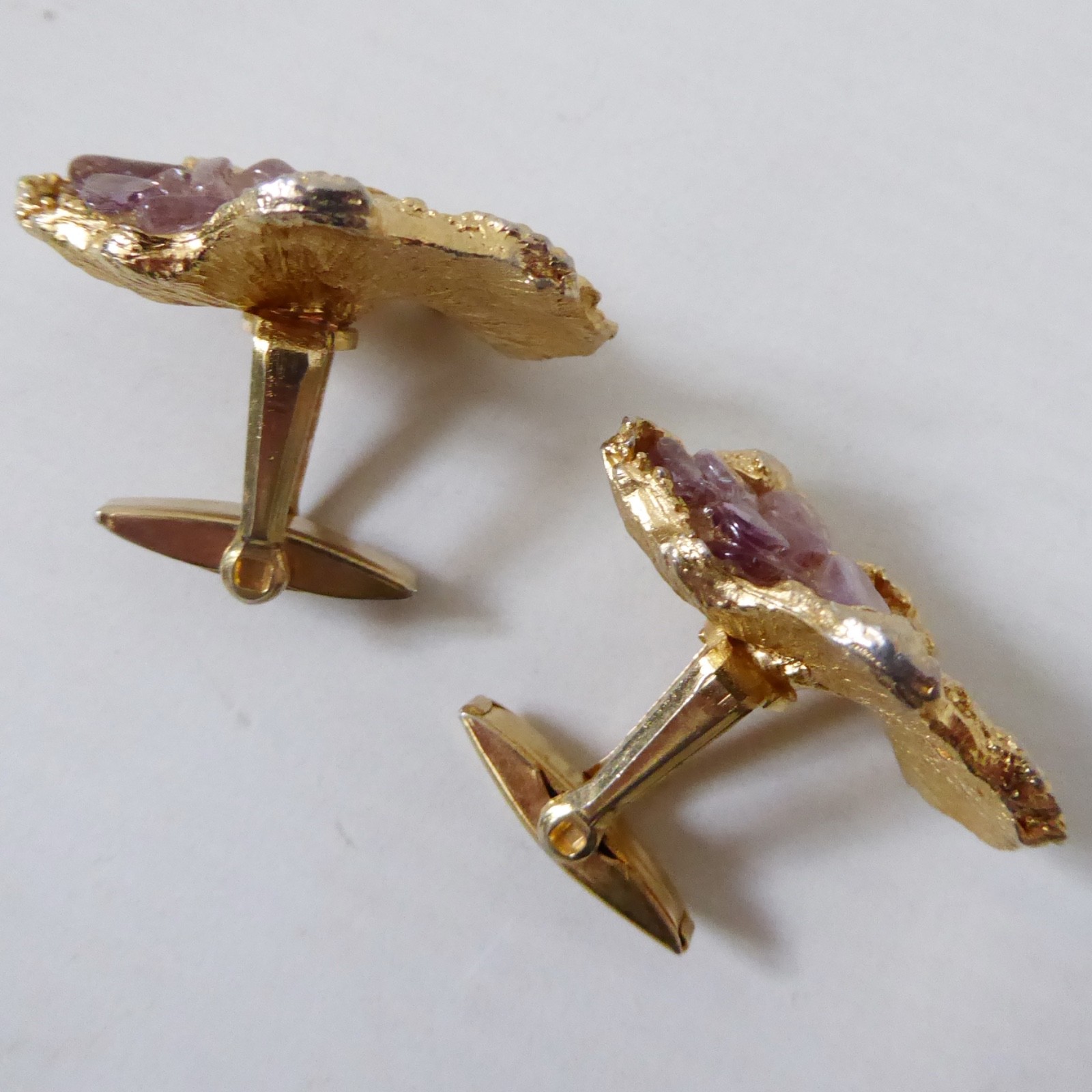 Brutalist gold tone & amethyst nugget cufflinks, large vintage 1960s 1970s retro - Image 12