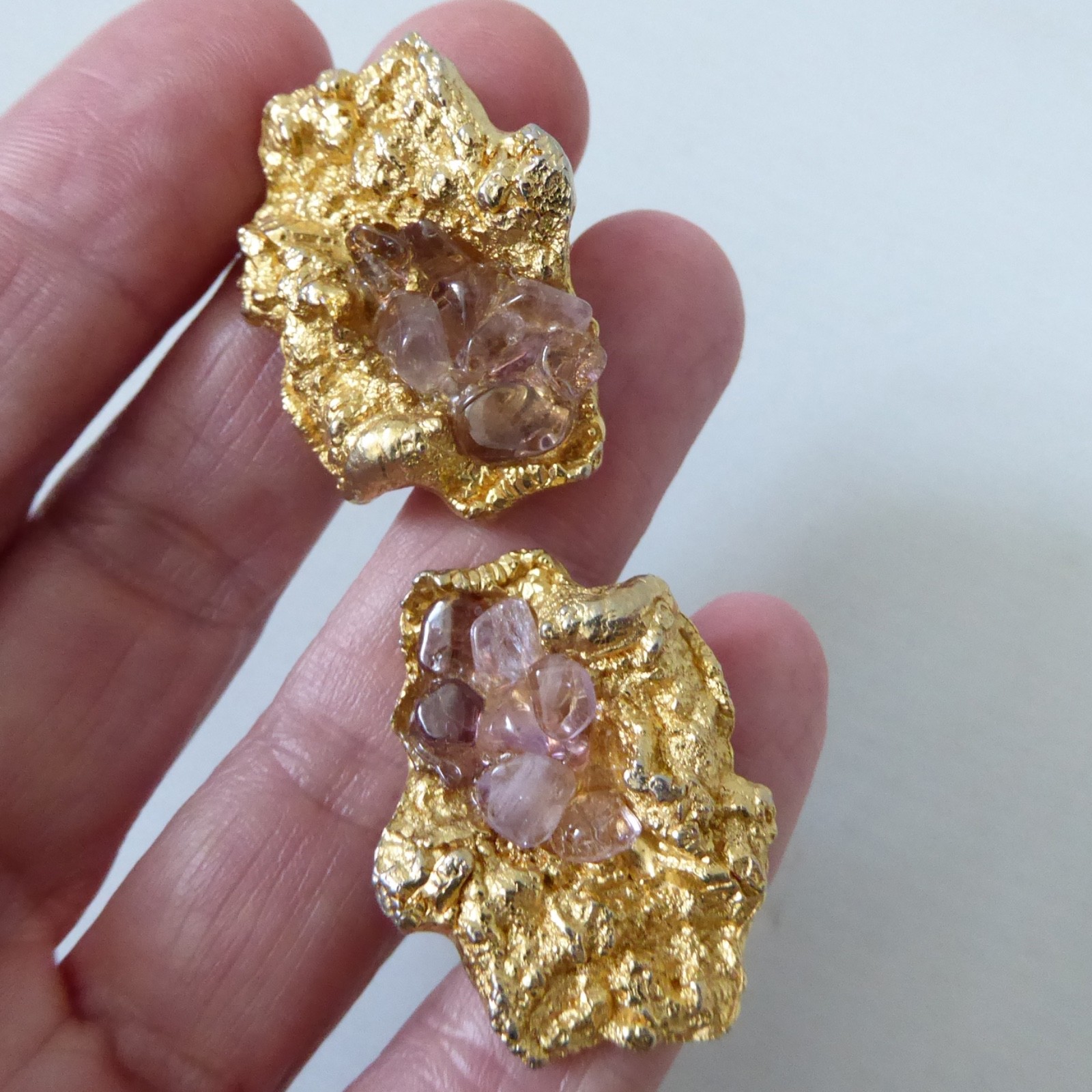 Brutalist gold tone & amethyst nugget cufflinks, large vintage 1960s 1970s retro - Image 4