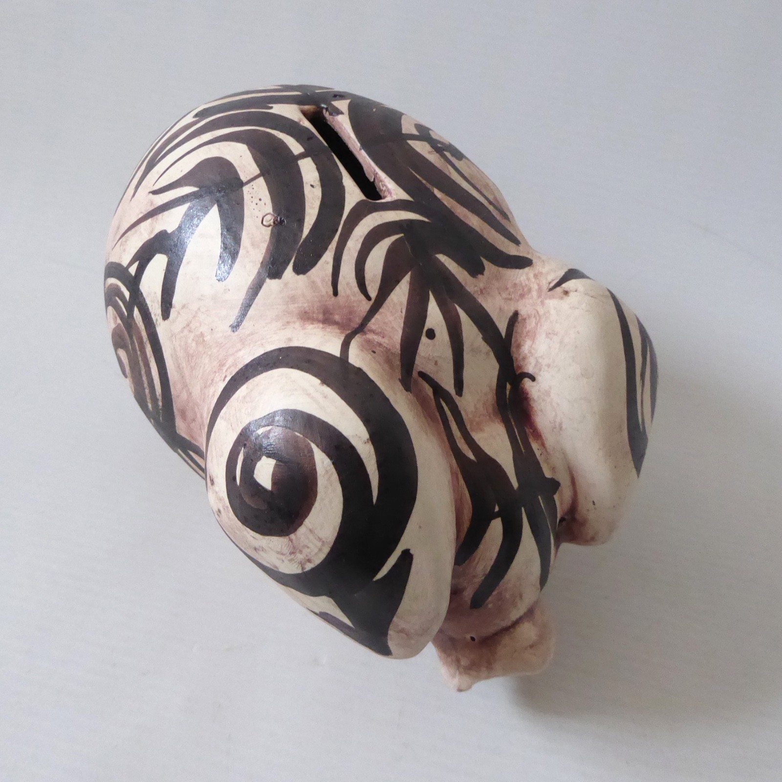 Chelsea Pottery studio pottery piggy bank money box 1970s retro vintage painted - Image 10