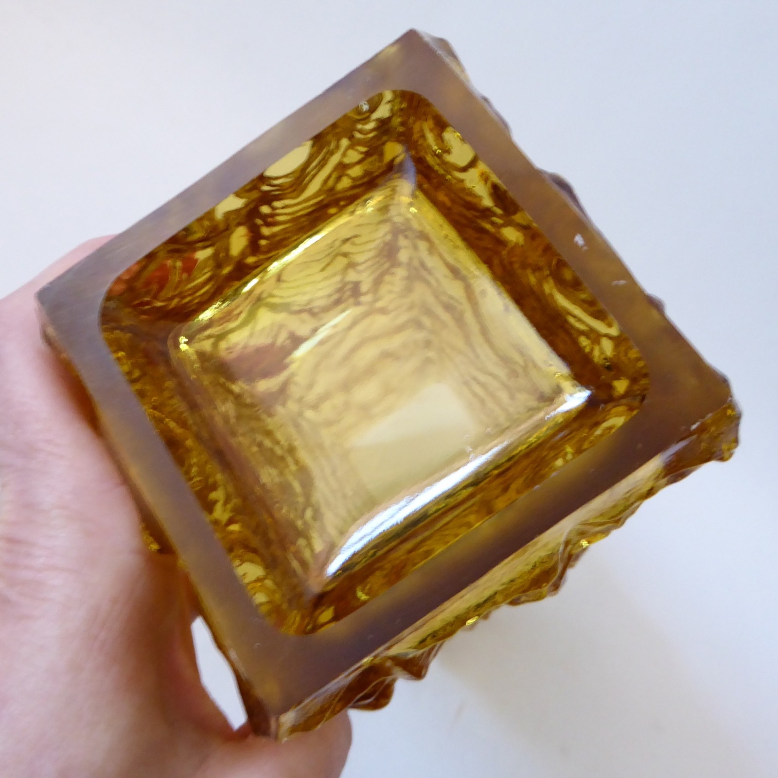 Czech 1969 Vladislav Urban Rosice vintage art glass vase, Moravia 1502/25. Amber - Image 9