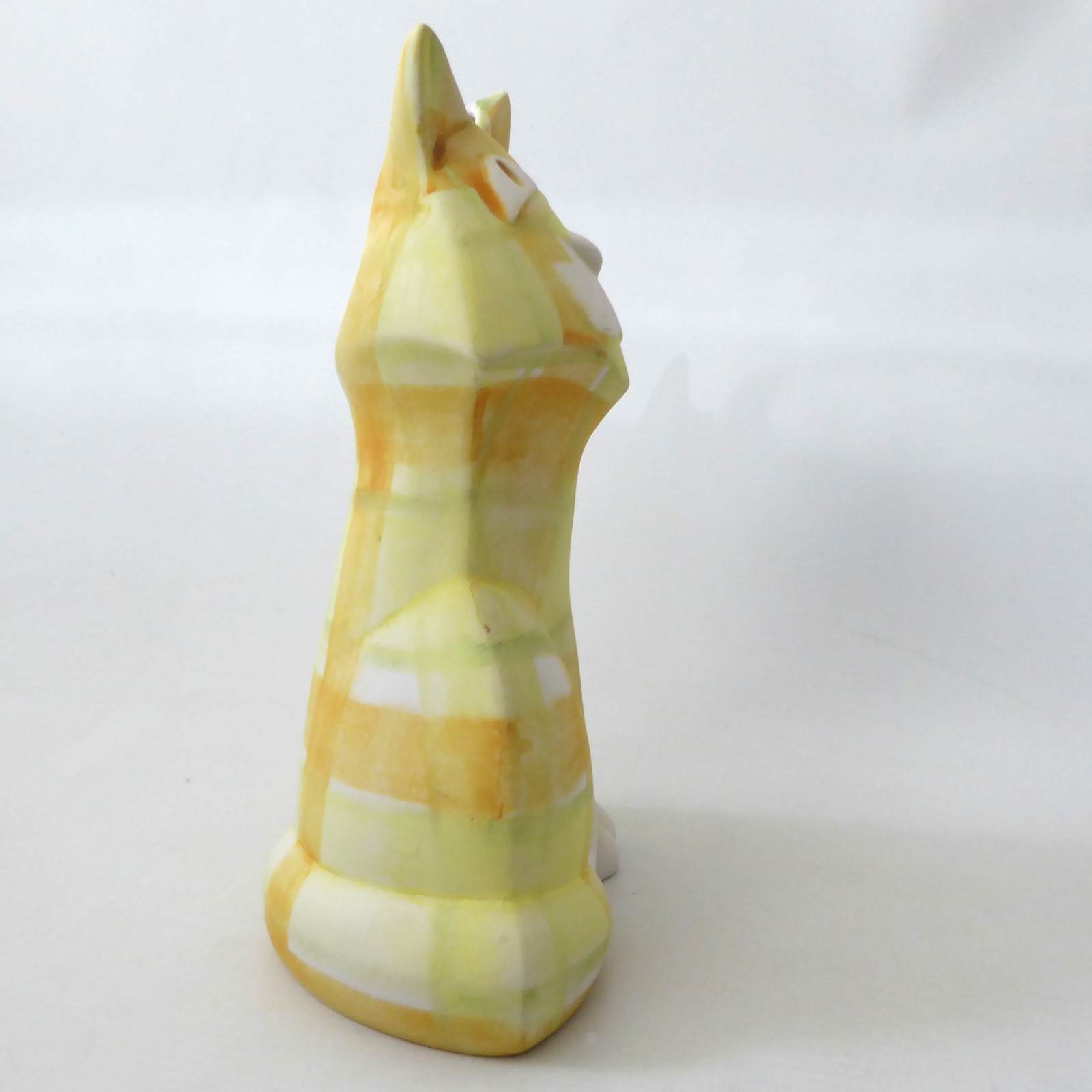 Dalton Pottery Scotland large ceramic cat figurine vase, yellow tartan. 1990s - Image 9