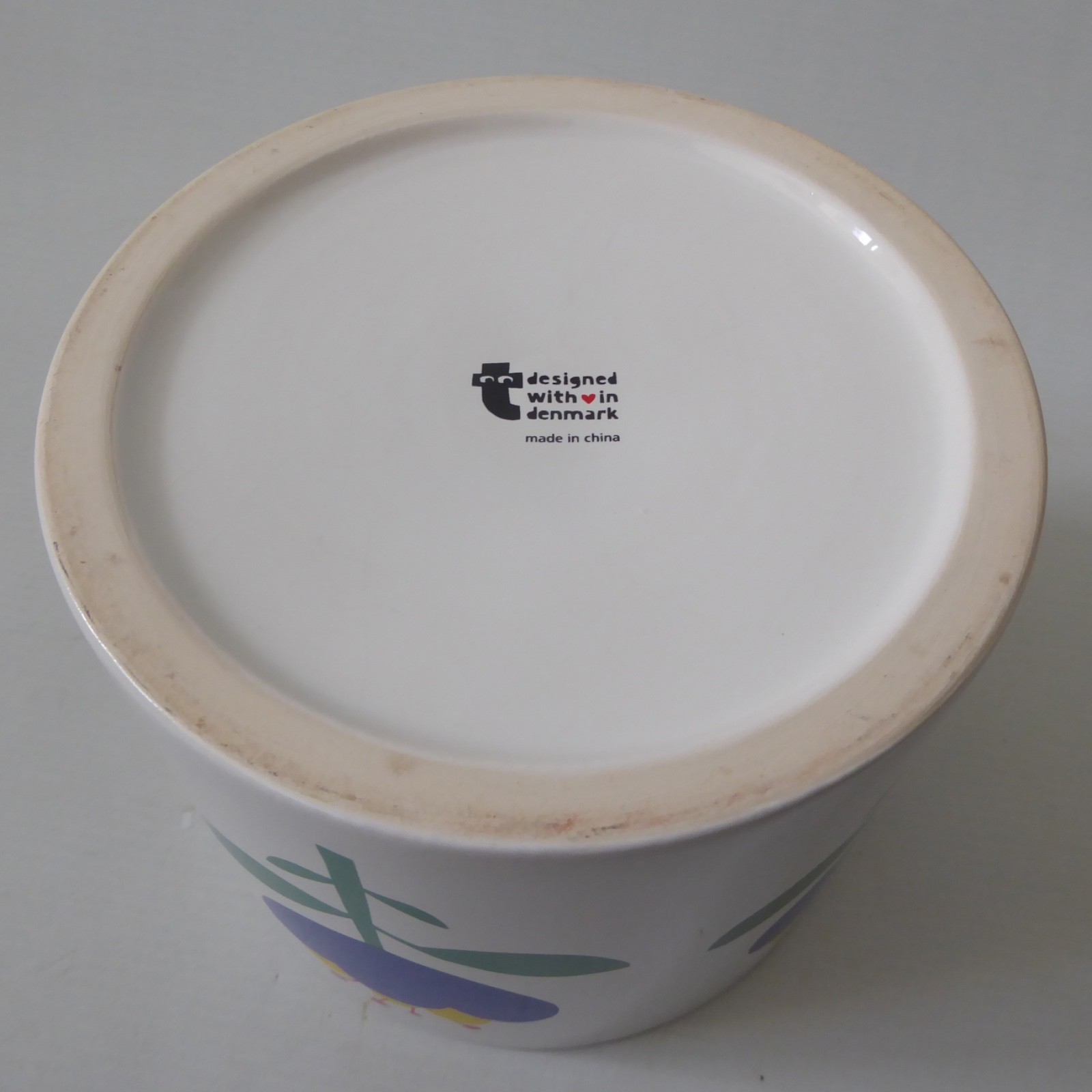 Flying Tiger Danish design plant pot holder planter. White + blue flower ceramic - Image 14