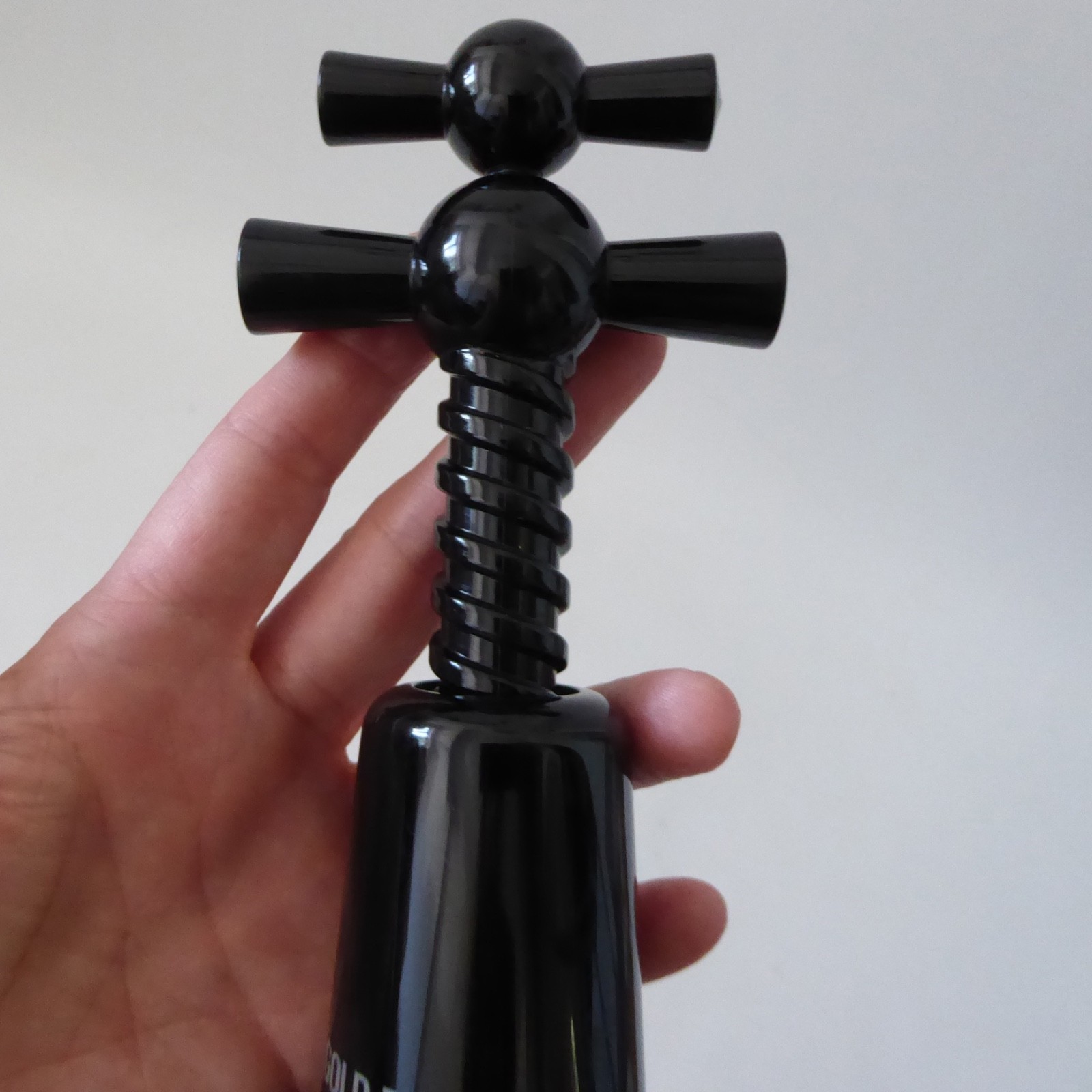 Imp retro acrylic corkscrew, black plastic, vintage 1970s 1980s 'Gold Block' - Image 6