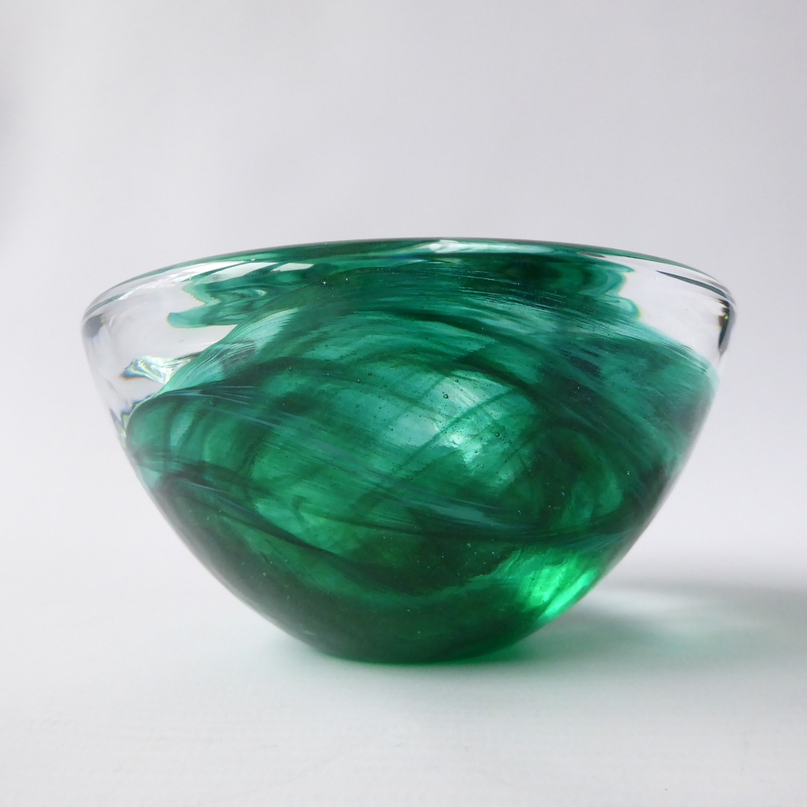 Kosta Boda art glass Atoll bowl, candle holder, Anna Ehrner, green swirl vintage - Image 4