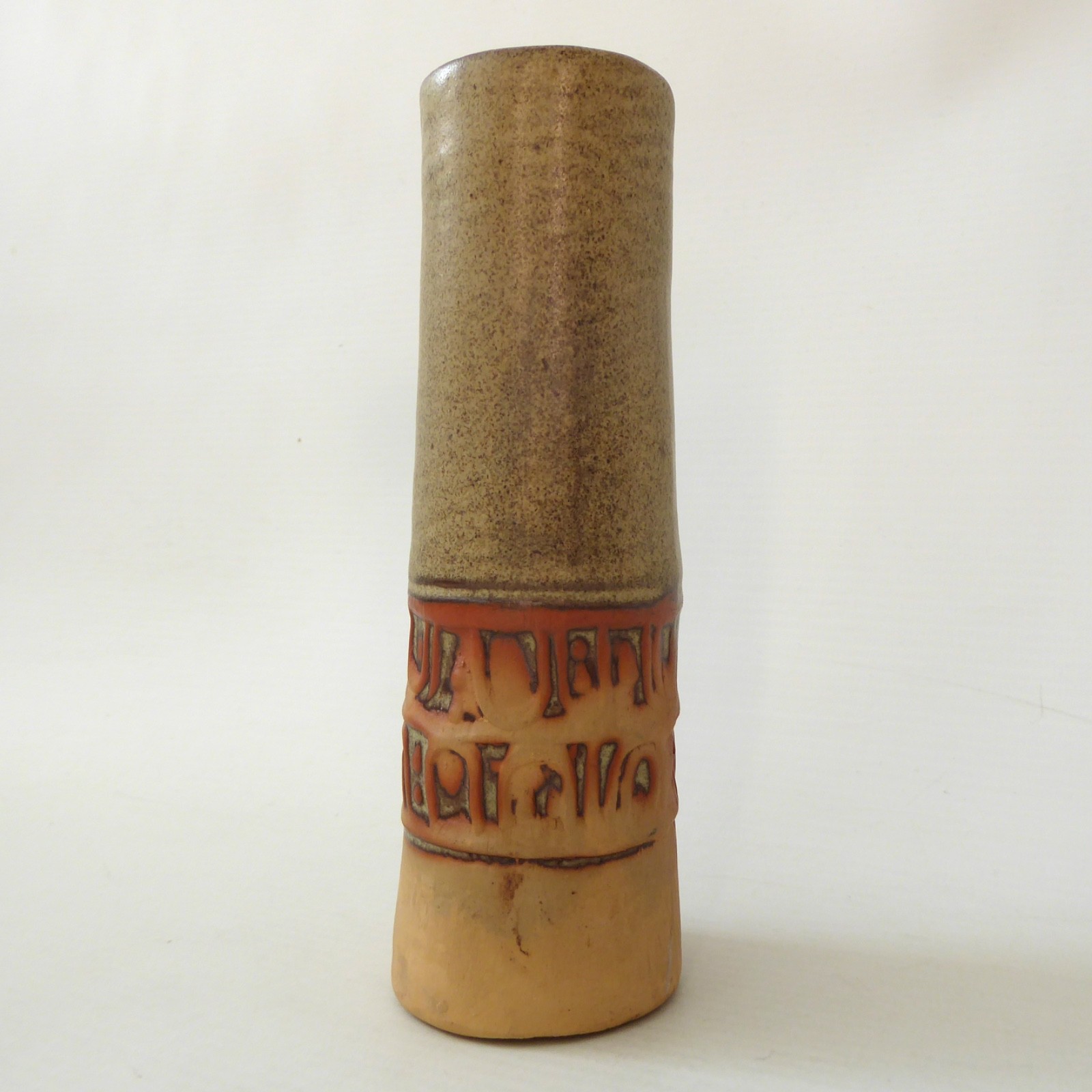 Louis Hudson 6" studio pottery vase, handmade slab built clay cylinder, chimney - Image 4