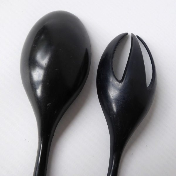 Mid century black plastic long slim salad servers. Serving spoon fork retro 70s - Image 7