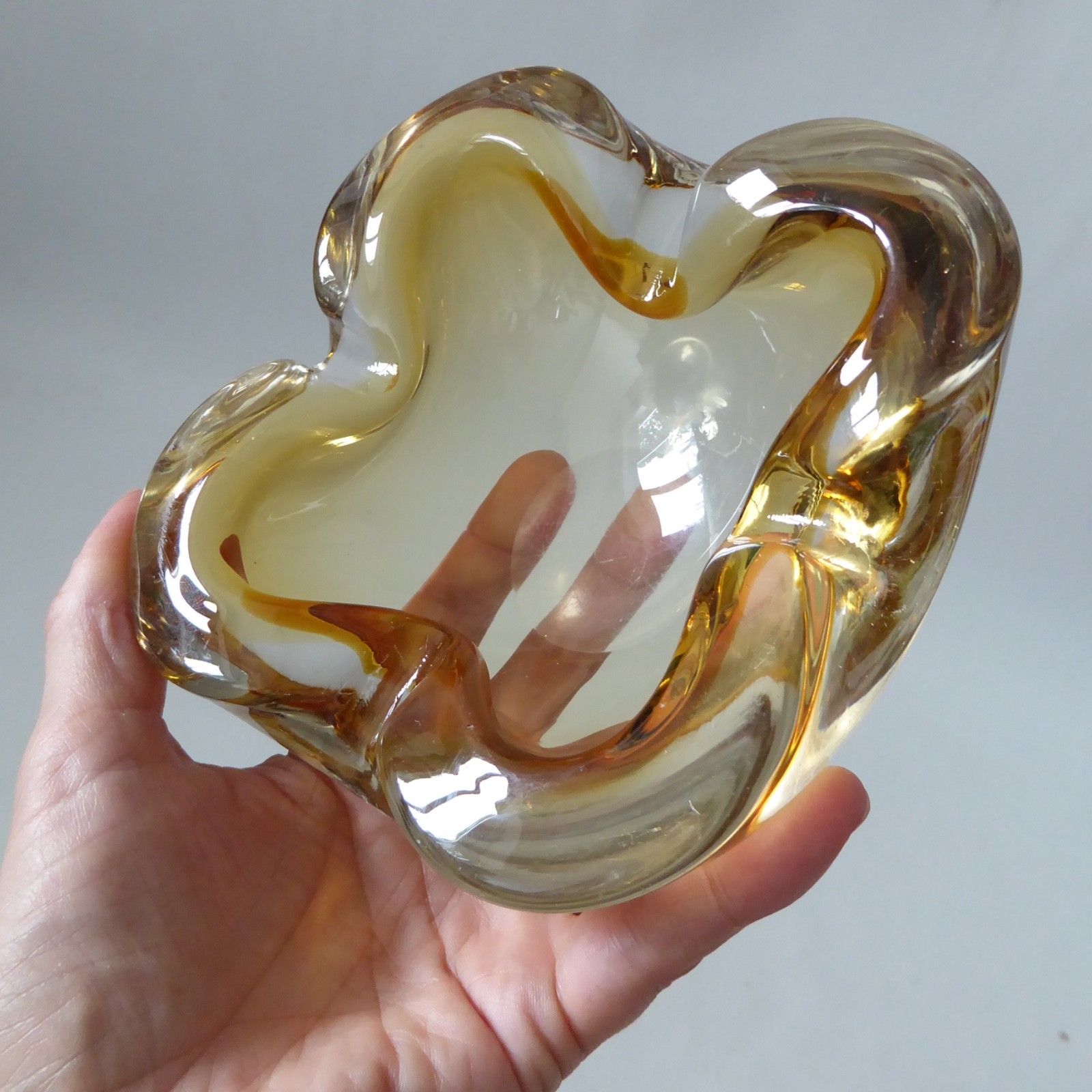 Murano vintage art glass bowl. Amber cased dish ashtray, chunky heavy. 1960s MCM - Image 7
