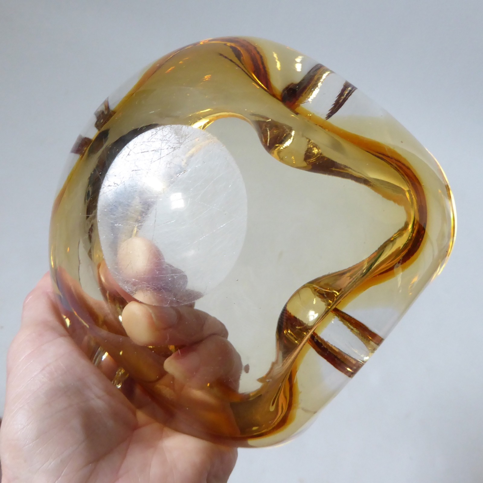 Murano vintage art glass bowl. Amber cased dish ashtray, chunky heavy. 1960s MCM - Image 10