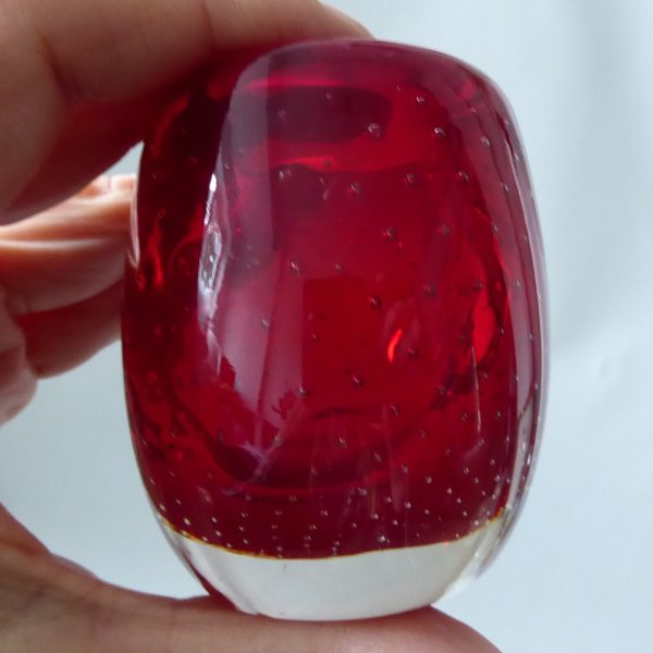 Pair Whitefriars 9506 Ruby Red vintage art glass Ovoid controlled bubble vases - Image 10
