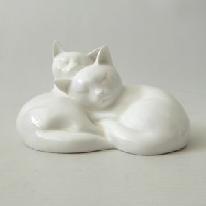 Royal Doulton Sleepy Heads white bone china sleeping cat figurines 1997, 3894