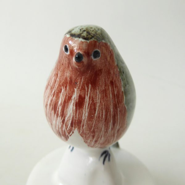 Rye Pottery vintage Robin bird figurine. 1960s hand painted clay ornament statue - Image 4