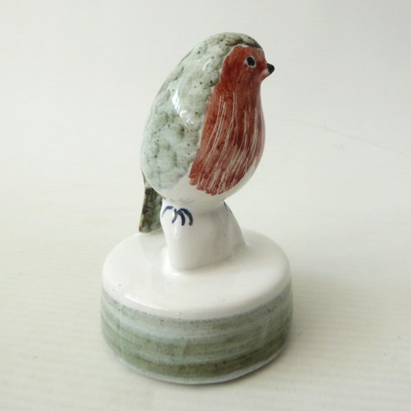 Rye Pottery vintage Robin bird figurine. 1960s hand painted clay ornament statue - Image 5