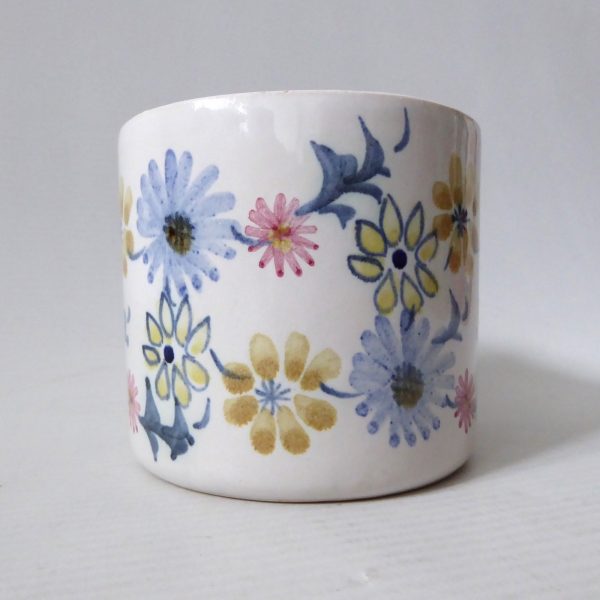 Rye Pottery vintage hand painted flower mug cup. 1970s pretty retro blue pastels - Image 4