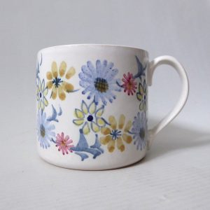 Rye Pottery vintage hand painted flower mug cup. 1970s pretty retro blue pastels