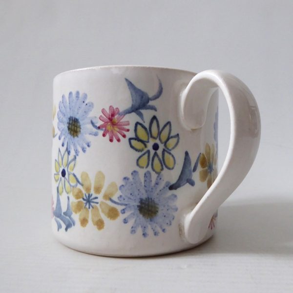 Rye Pottery vintage hand painted flower mug cup. 1970s pretty retro blue pastels - Image 8