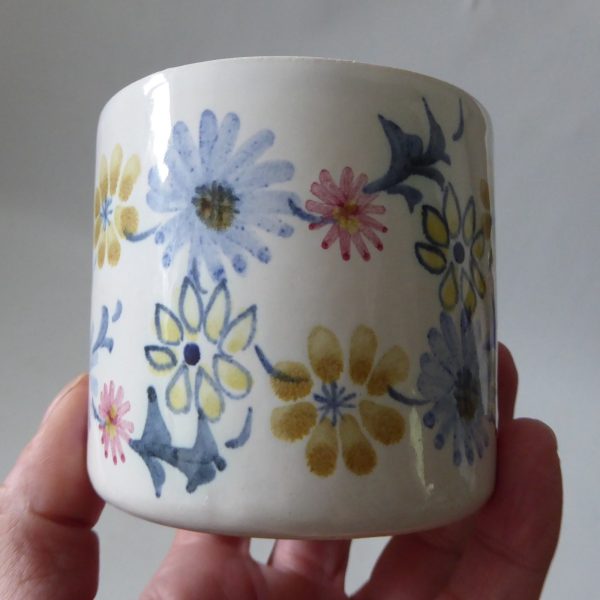 Rye Pottery vintage hand painted flower mug cup. 1970s pretty retro blue pastels - Image 10