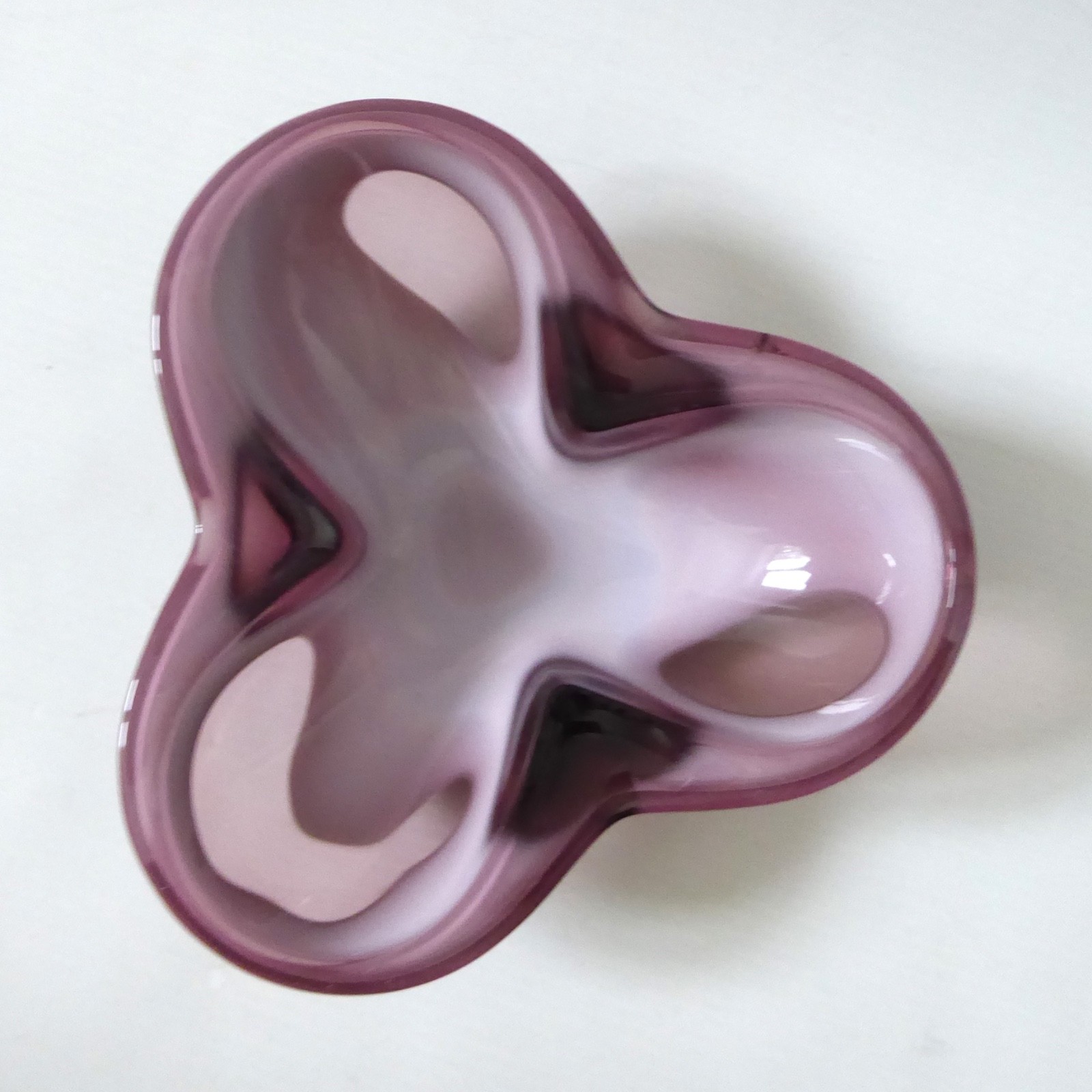 Sasaki Japan art glass tri dish bowl ashtray, mauve purple vintage retro 1970s - Image 7